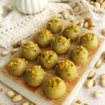 TIRAMISU AND PISTACHIO TRUFFLES with Biscuits