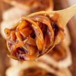 Caramelized onions: the tasty side dish to make in just a few steps!