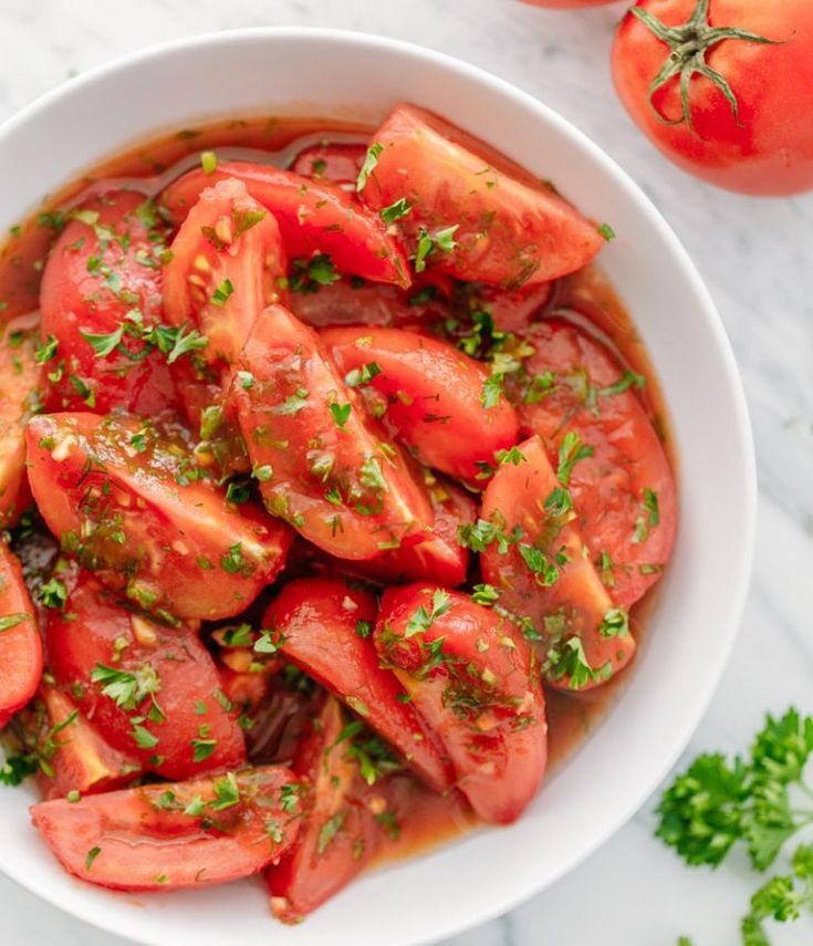 The most delicious tomato appetizer ever! Magic Salad