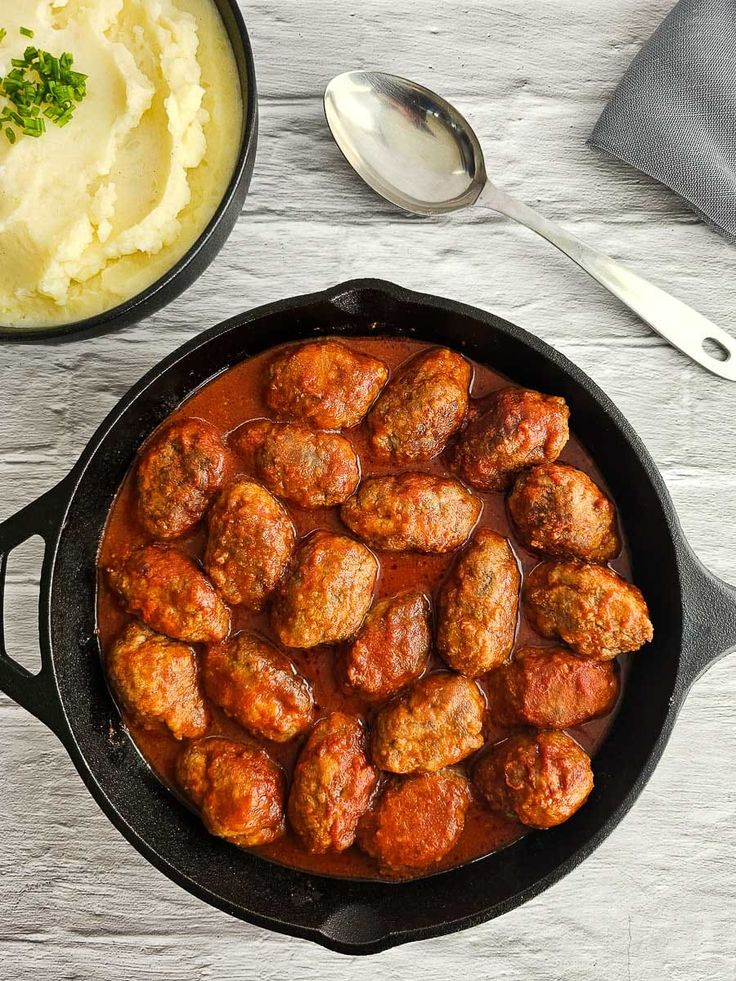 Meatballs in Tomato Sauce – A Classic of the Kitchen!