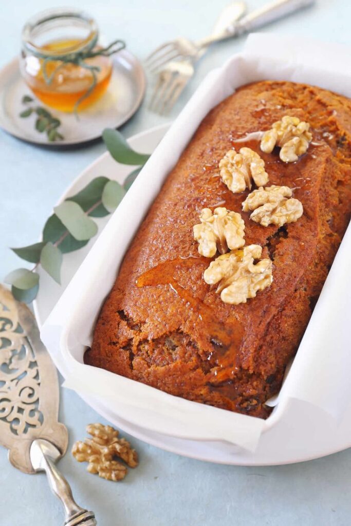 Soft Walnut Cake