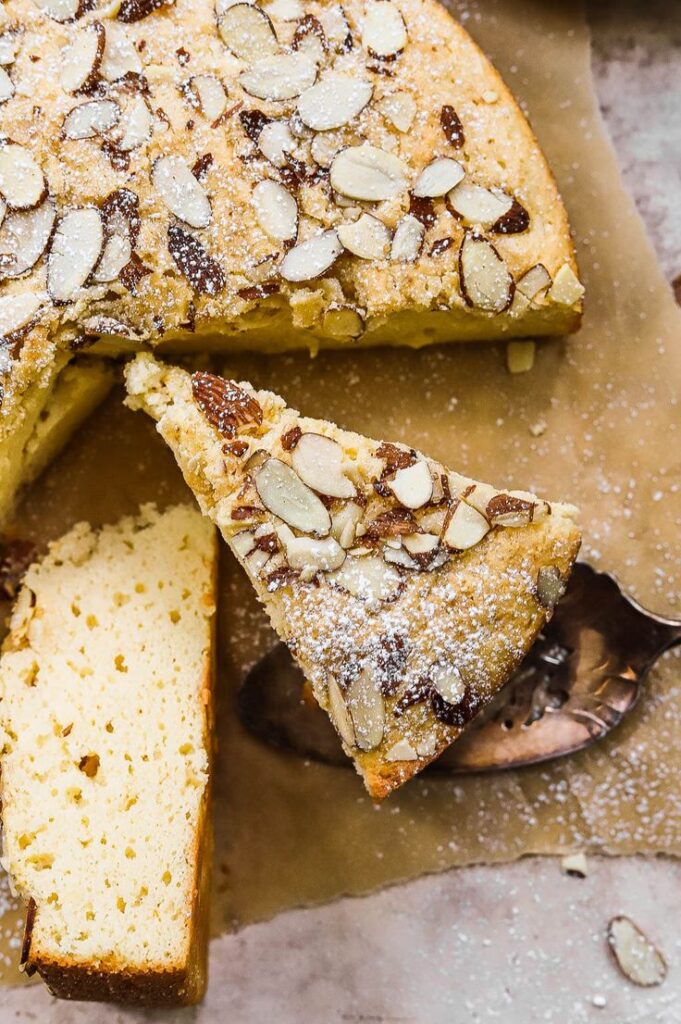 Bakewell Cake with Ricotta, Almonds and Jam