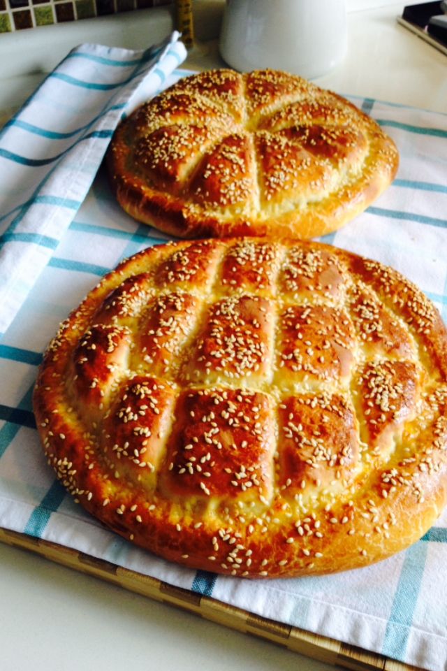TURKISH PIDE BREAD