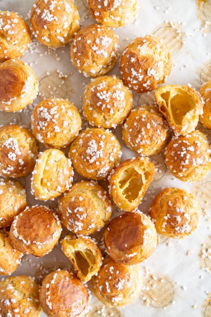 Cream puffs with sugar sprinkles