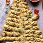 Christmas Tree Puff Pastry Appetizer (Only 3 Ingredients!)