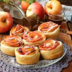 Puff Pastry and Apple Dessert: Ready in Just 10 Minutes!