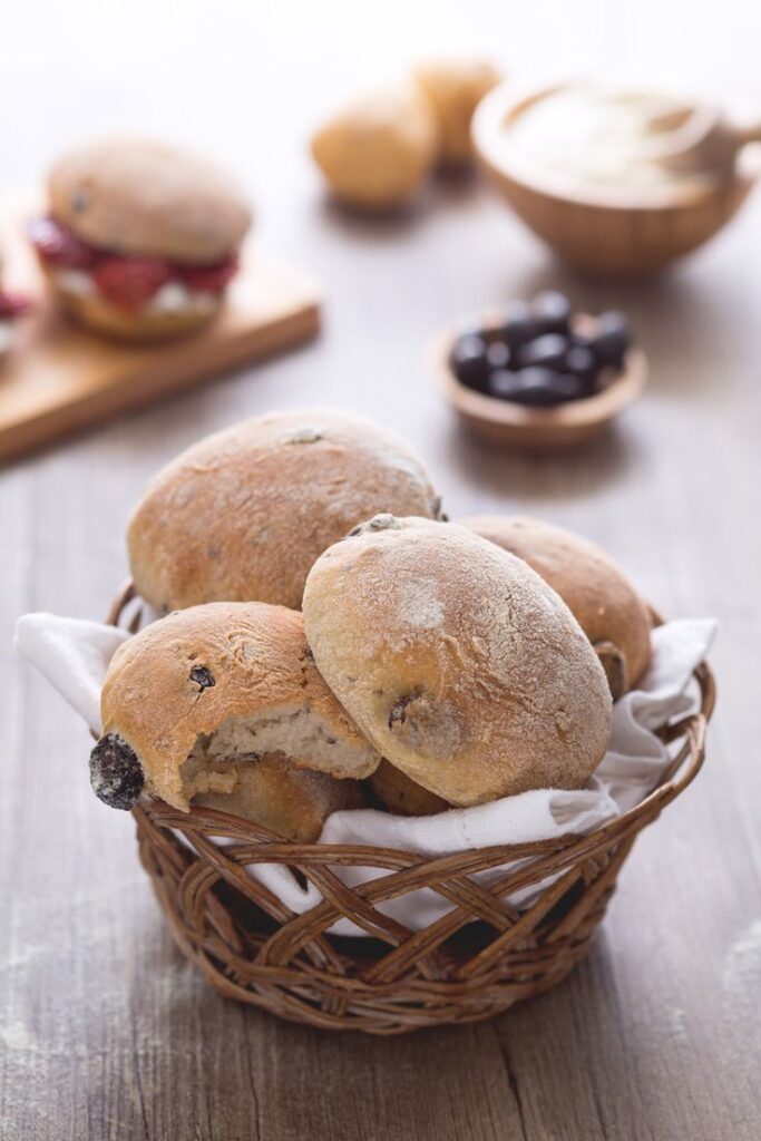 Salento Puccia with olives
