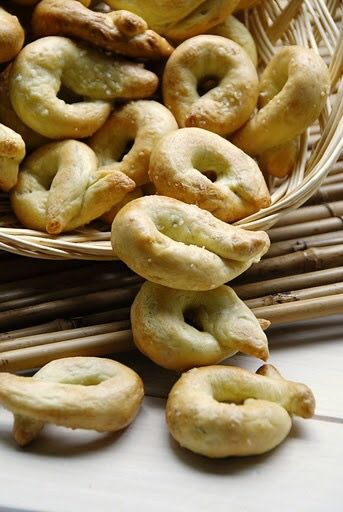 Taralli “Scaldati Pugliesi” the original recipe