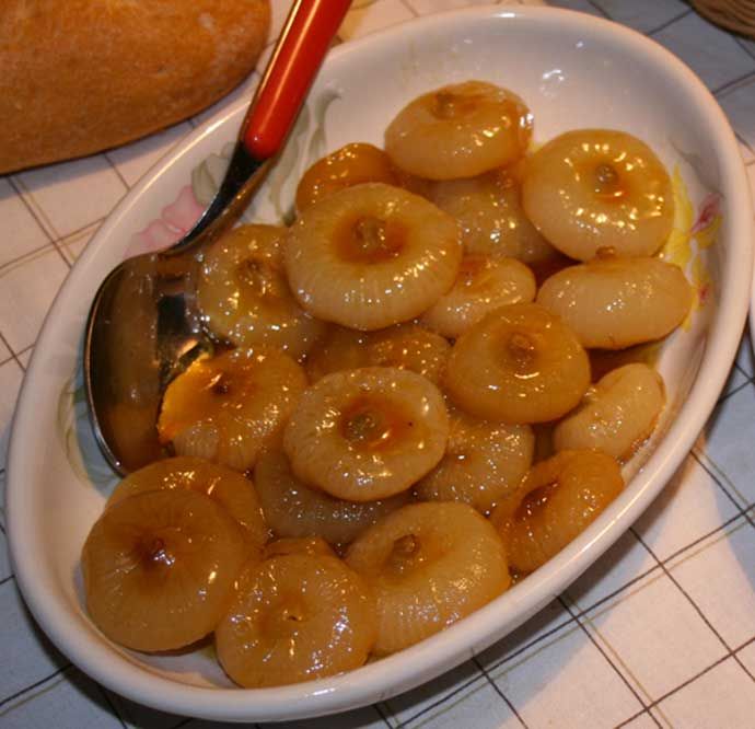 Seasoned lampascioni (wild onions)