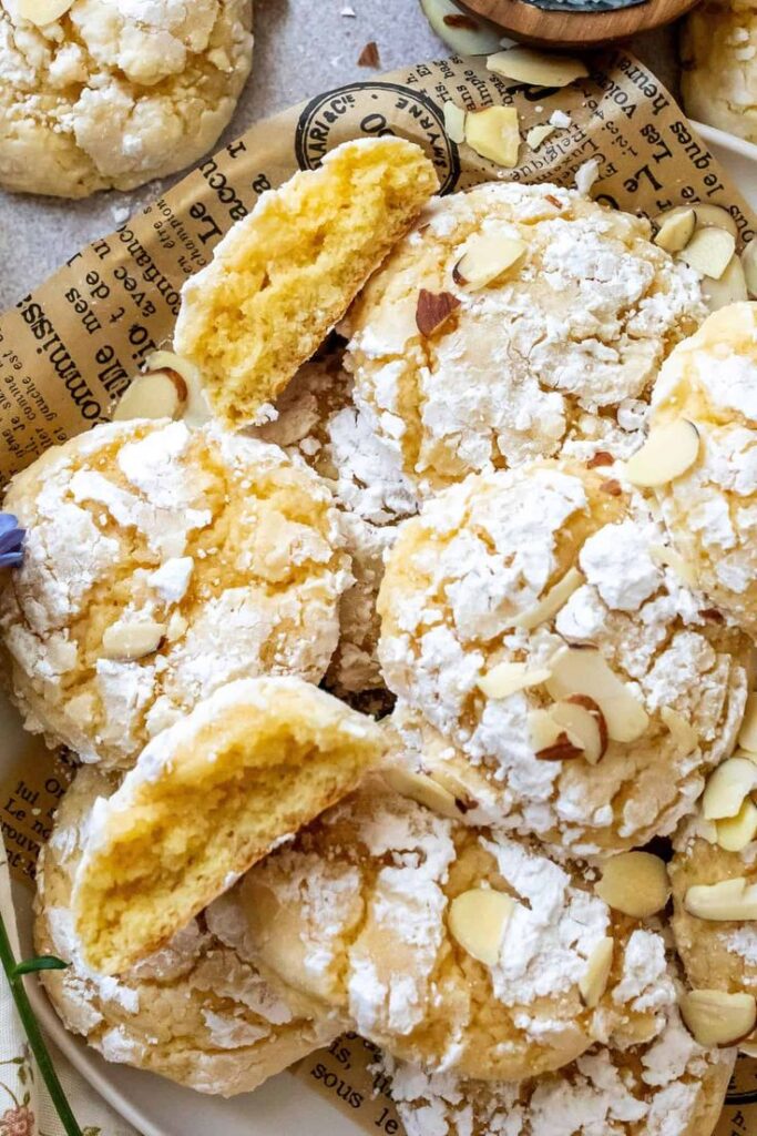 Almond Lemon Cookies: Taste and Softness in Every Bite