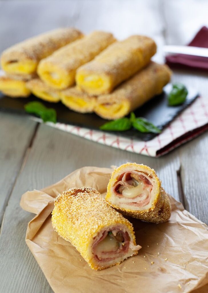HAM, CHEESE AND MUSHROOMS ROLLS