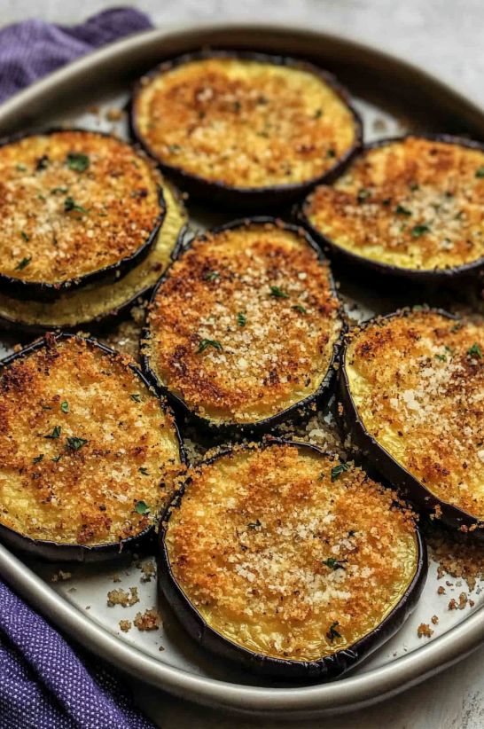 Baked eggplants crumbled in the Pugliese style