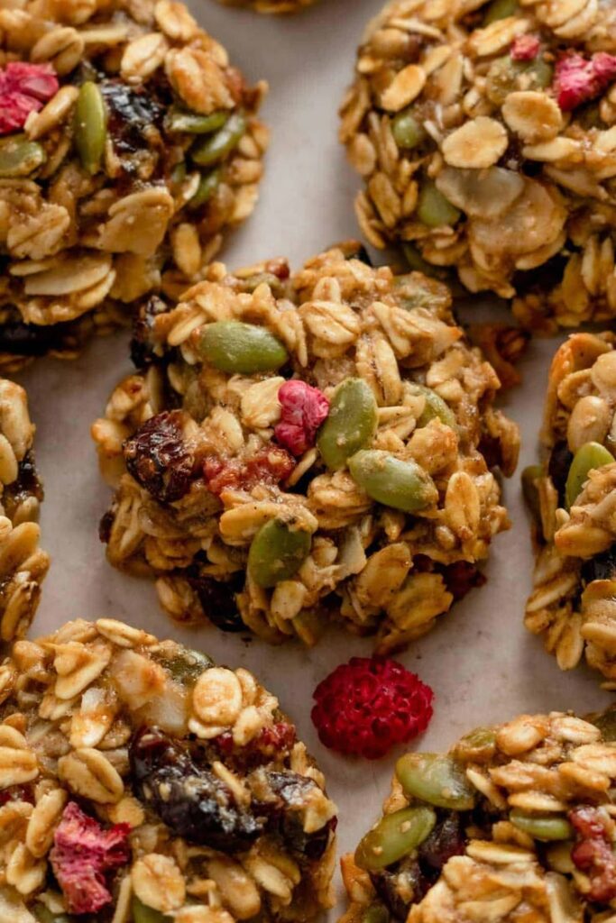 Recipe: Oatmeal Cookies with Carrot, Nuts and Seeds