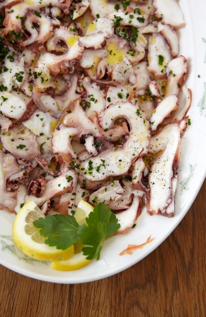 Octopus Carpaccio: the recipe for the original and tasty seafood appetizer