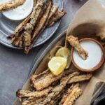 Gilded and fried anchovies