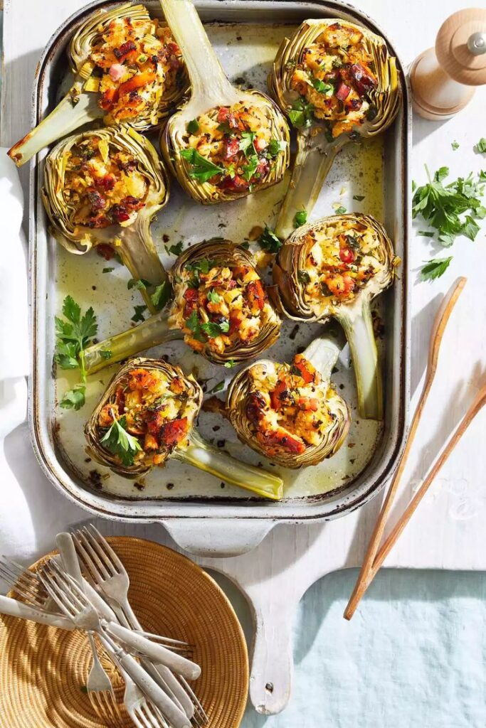 Baked stuffed artichokes with potatoes