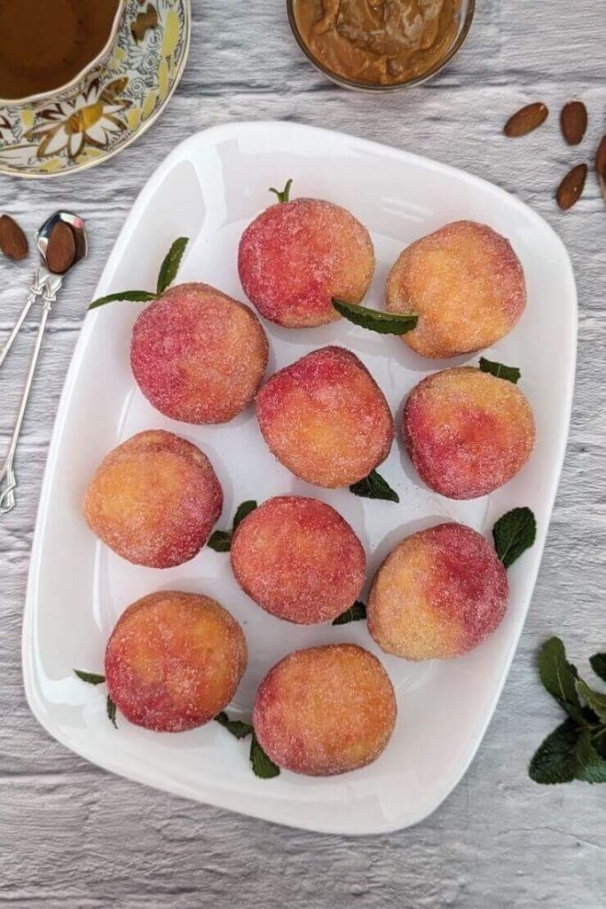 Fake sweet peaches scented with alchermes