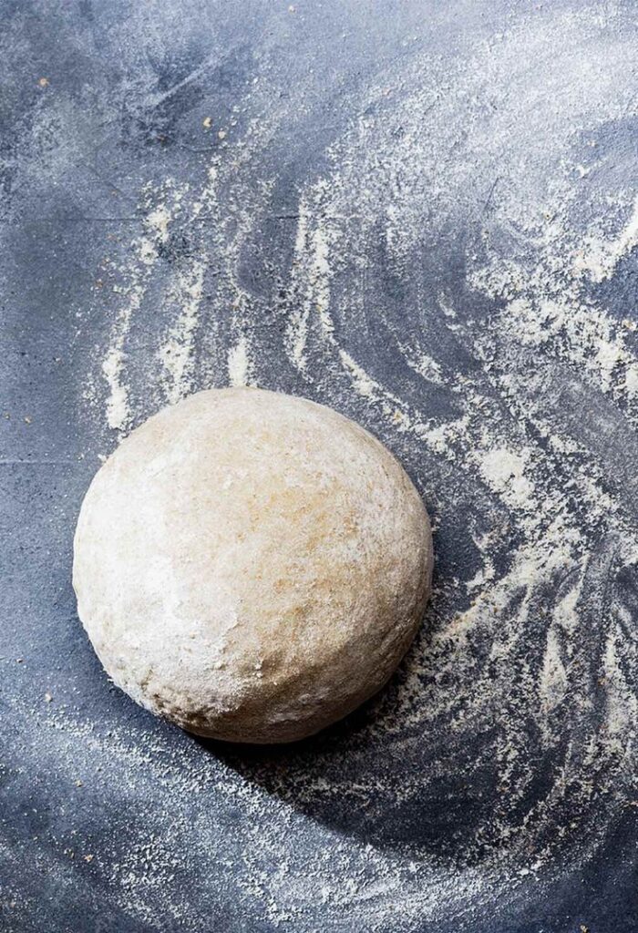 Dough for Pugliese Panzerotti with semolina flour