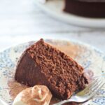 Quick melted chocolate cake