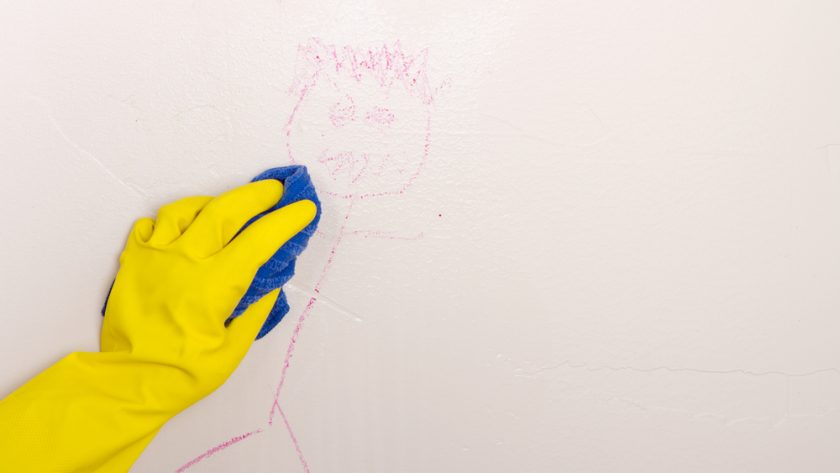 How to remove stains from walls without removing the wall paint