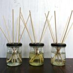 How to prepare a natural diffuser to give your rooms a rich aroma and eliminate humidity