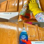 Say goodbye to grease: An effortless kitchen cabinet cleaning hack you must try!