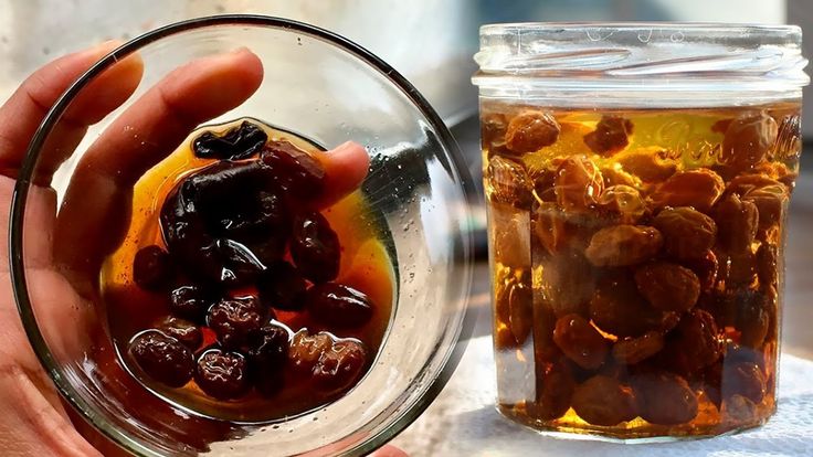 The health benefits of drinking raisin water daily on an empty stomach