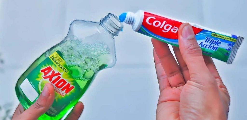 Dish soap and toothpaste, try combining them: the unexpected result